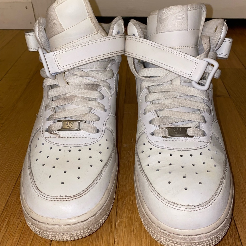 Nike Air Force 1